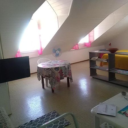 Studio 2-Eme Etage Coeur De Saint-Francois Bagian luar foto