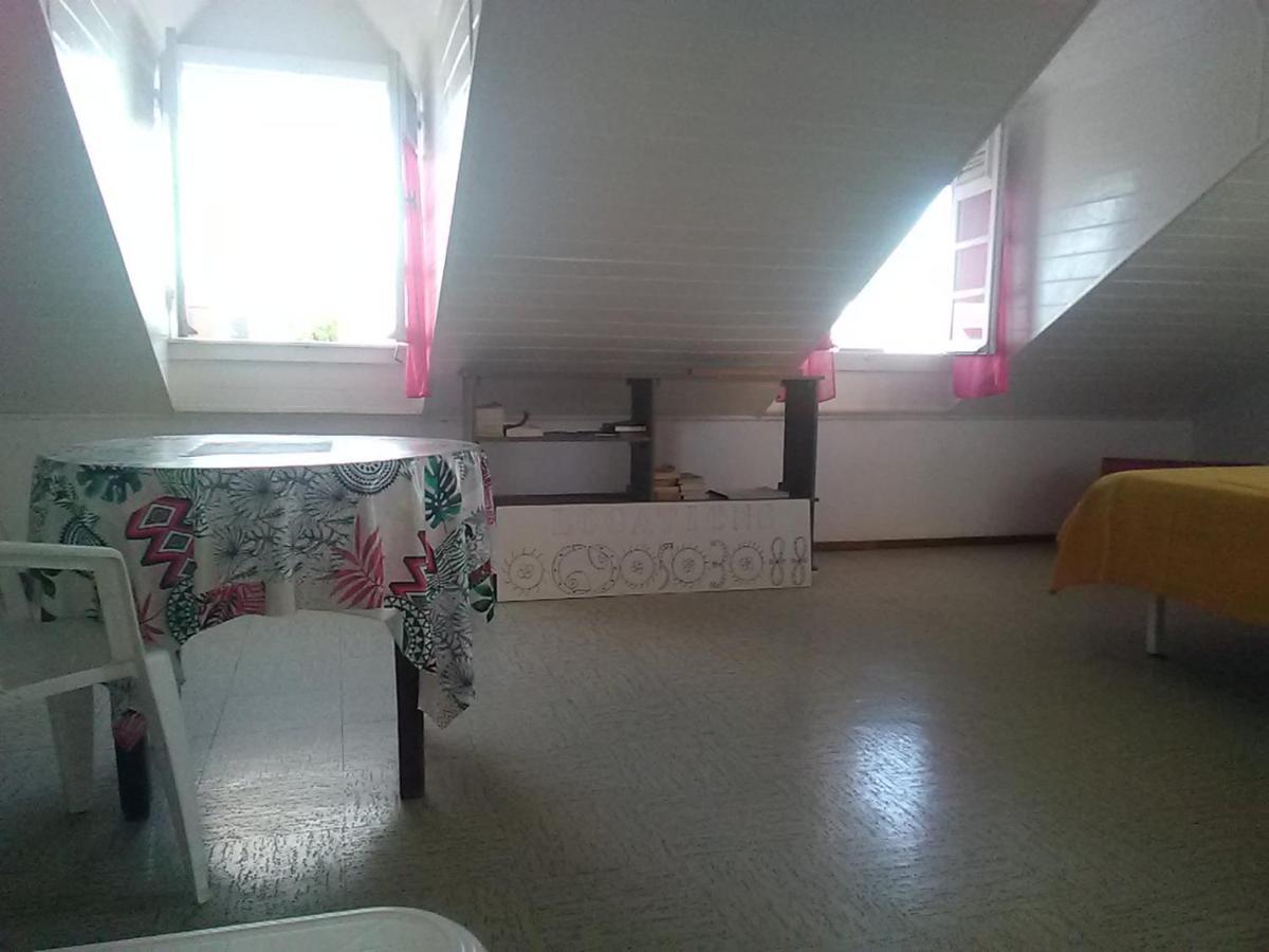 Studio 2-Eme Etage Coeur De Saint-Francois Bagian luar foto